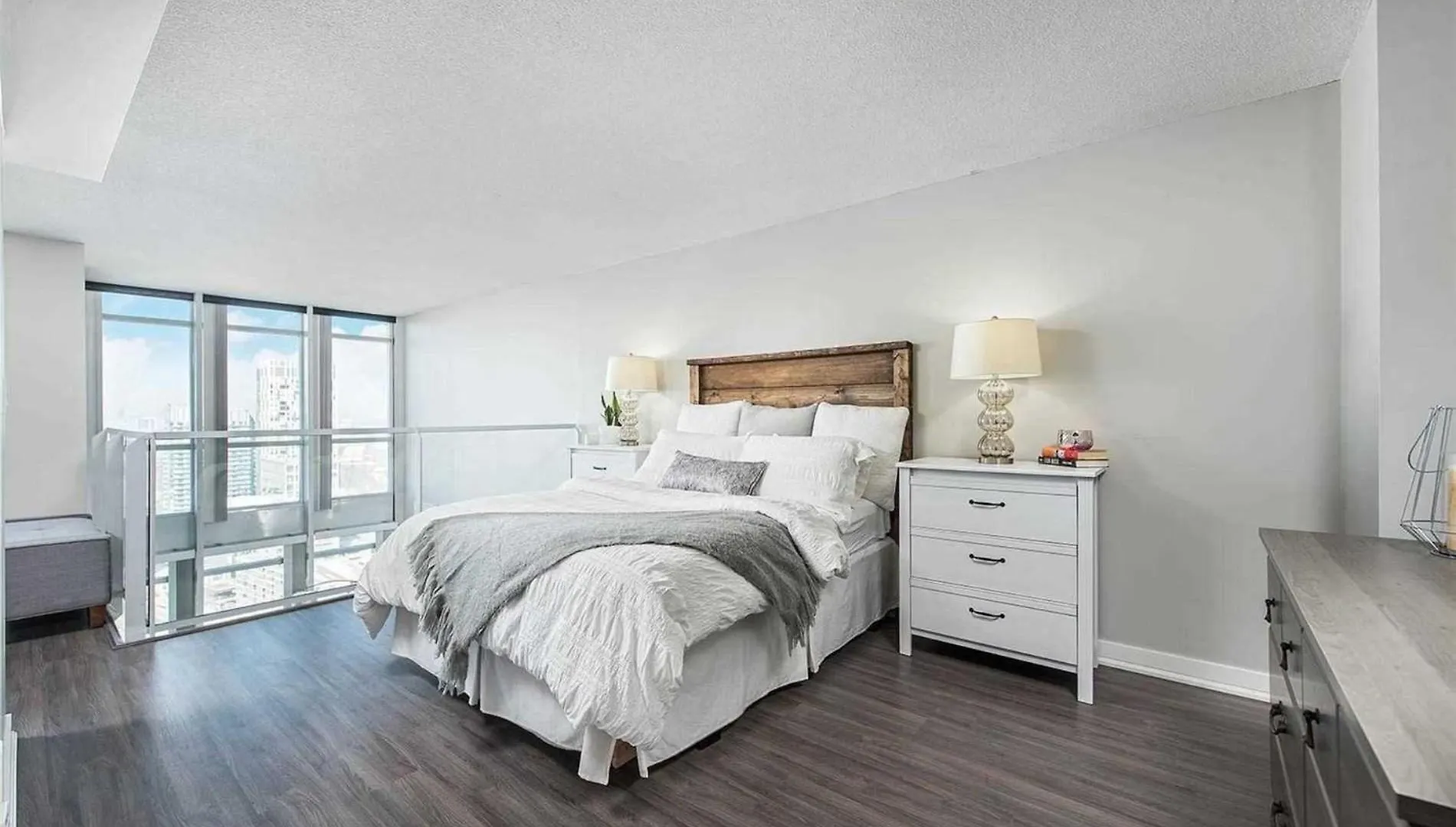 Axiom Suites Toronto