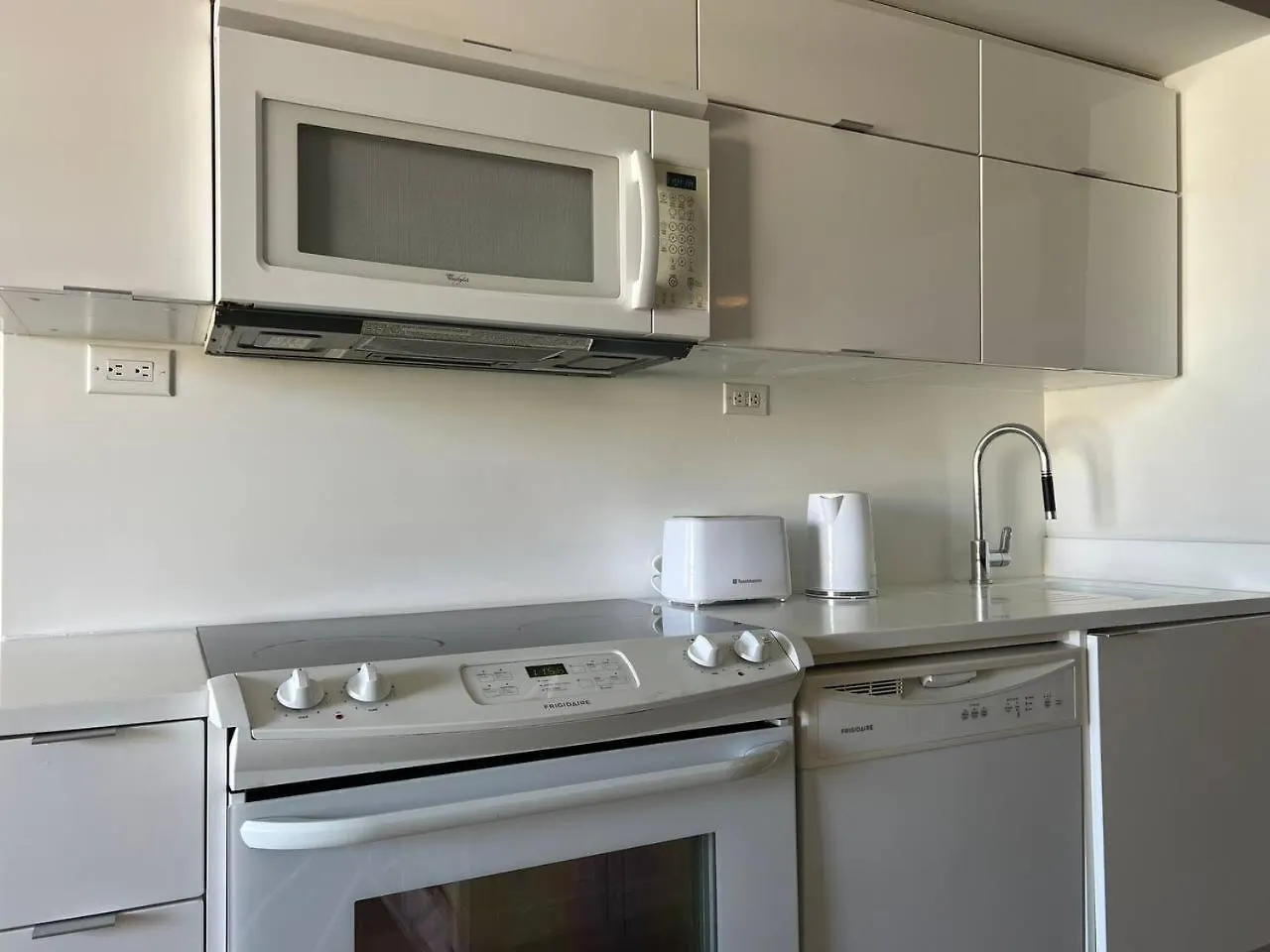 Axiom Suites Toronto