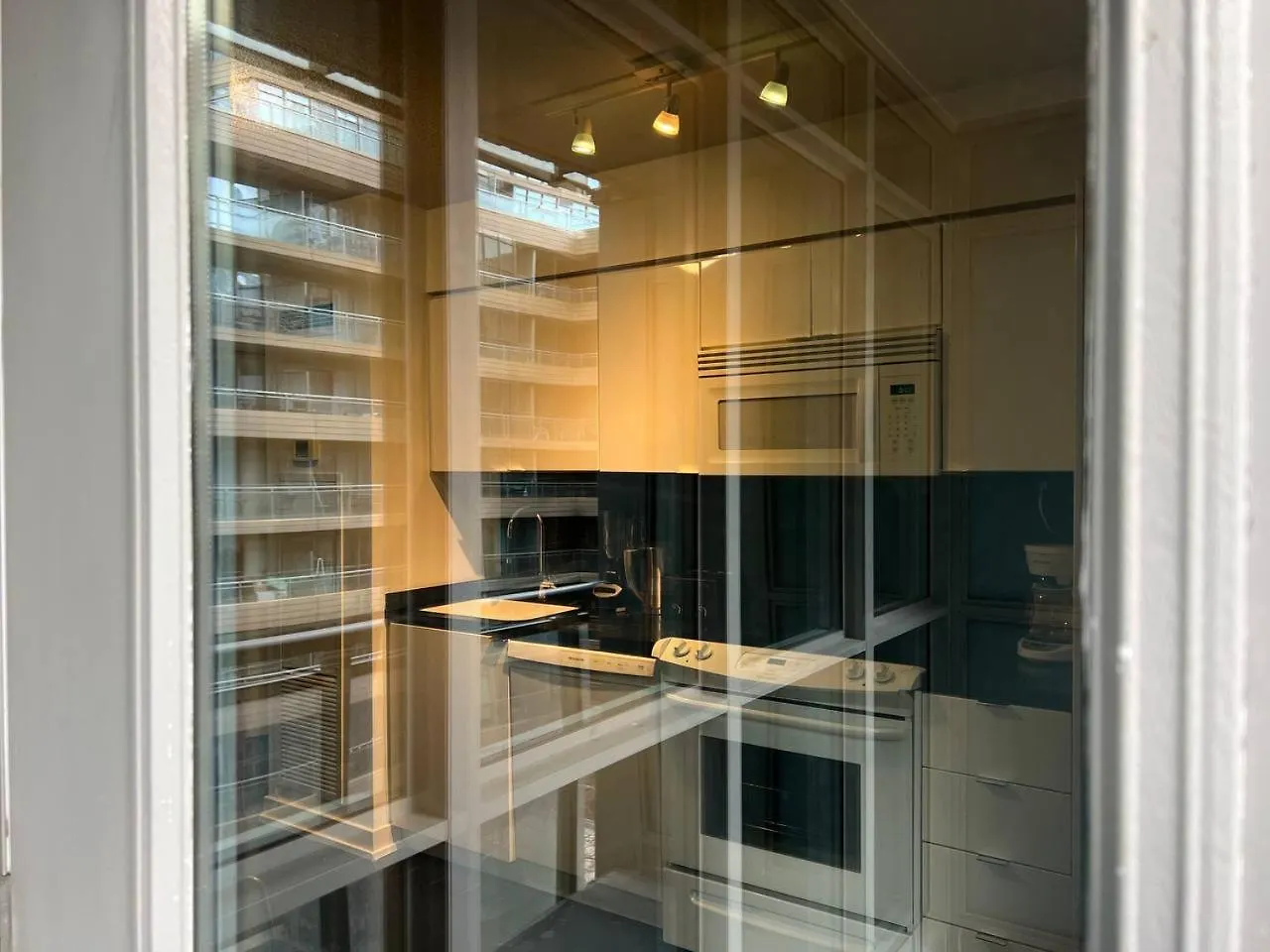Axiom Suites Toronto 0*,