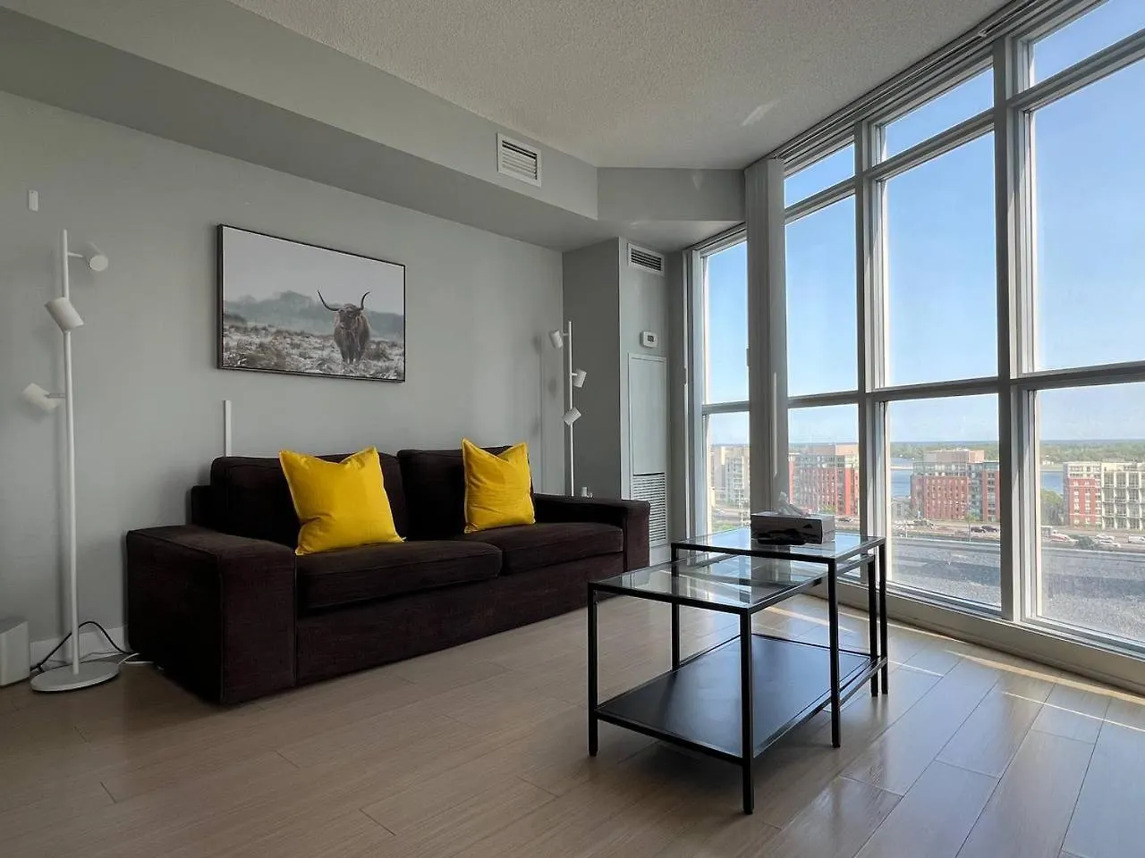 Axiom Suites Toronto